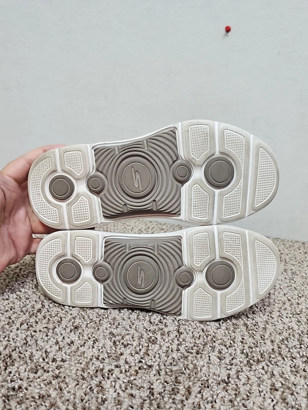 SKECHERS ARCHFIT 2.0 DELARA SLIP-INS BFPM-07-206